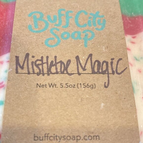 Buff City Christmas Holiday “Mistletoe Magic” New 5.5 Oz Bar Soap - Picture 2 of 5